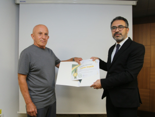 Alanya Tropikallerinin Yeşil ve Dijital Dönüşümü Projesi Kapsamında Üreticiler Sertifika Aldı Galeri