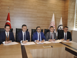 Gençler İçin Uygulamalı Girişimcilik Eğitimi İşbirliği Protokolü İmzalandı  Galeri