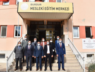 Mesleki Eğitimde Genç İstihdamı Arttırma Projesi Tamamlandı Galeri