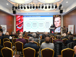 Antalya Ekonomisine Çifte Destek: Yerel Kalkınma Hamlesi ve Yeşil Dönüşüm Müjdesi Galeri