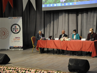 Batı Akdeniz Tıbbi ve Aromatik Bitkiler Paneli Tamamlandı Galeri