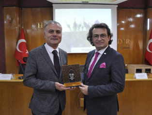 Batı Akdeniz Tıbbi ve Aromatik Bitkiler Paneli Tamamlandı Galeri