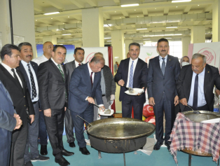 Batı Akdeniz’in Yöresel Ürünleri YÖREX Fuarına Taşındı Galeri