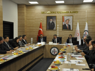 Isparta Sektörel İstişare Toplantıları Kiraz Üretimi ve Pazarlaması Teması İle Devam Ediyor Galeri