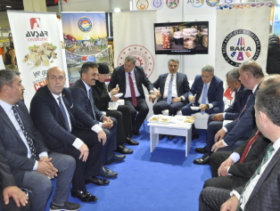 Batı Akdeniz’in Yöresel Ürünleri YÖREX Fuarına Taşındı Galeri