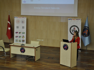 Batı Akdeniz Girişimcilik Zirvesi Tamamlandı Galeri