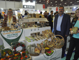 Batı Akdeniz’in Yöresel Ürünleri YÖREX Fuarına Taşındı Galeri