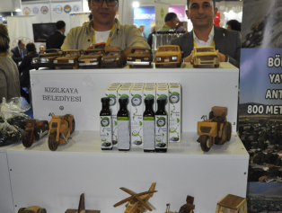 Batı Akdeniz’in Yöresel Ürünleri YÖREX Fuarına Taşındı Galeri