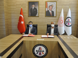 Kemer'de Topraksız Tarım Dönemi Başlıyor Galeri