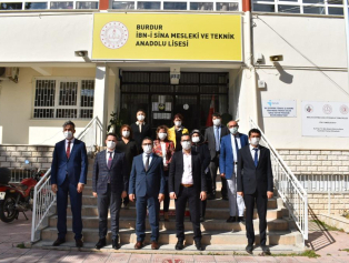 Mesleki Eğitimde Genç İstihdamı Arttırma Projesi Tamamlandı Galeri