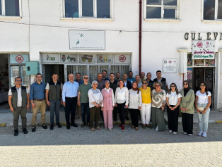 FAO Heyetinden BAKA’ya Ziyaret: Tıbbi ve Aromatik Bitkiler Alanında İş Birliği İmkânları Görüşüldü Galeri