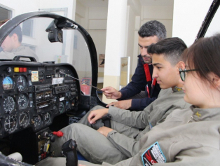 BAKA’dan ‘Hayallerimiz Uçuşa Geçiyor Projesi’ne Destek Galeri